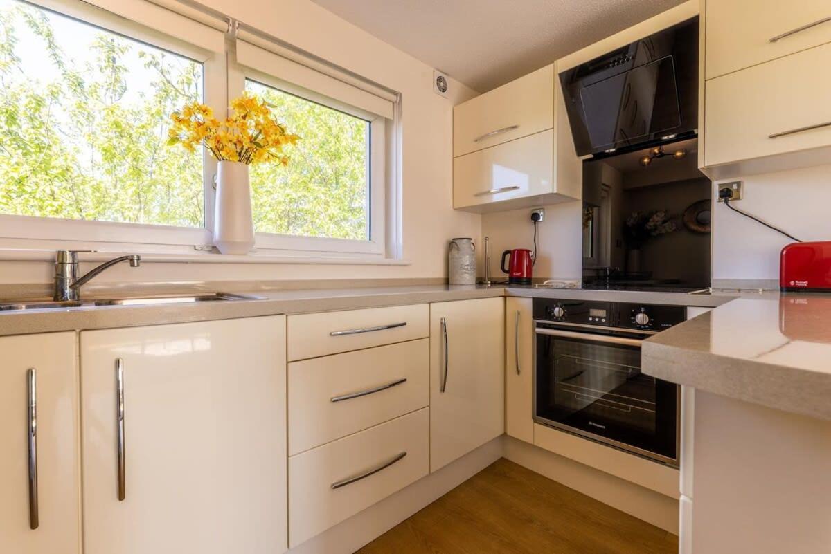 Stunning City Centre 1 Bed With Free Parking Glasgow Eksteriør bilde